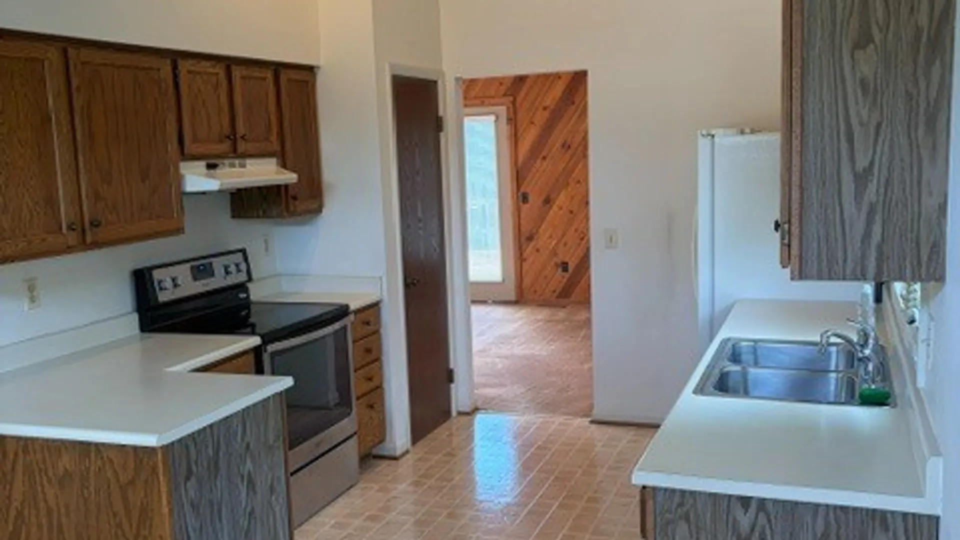 Property at 11 Markay Court, Brighton, NY 14618 5