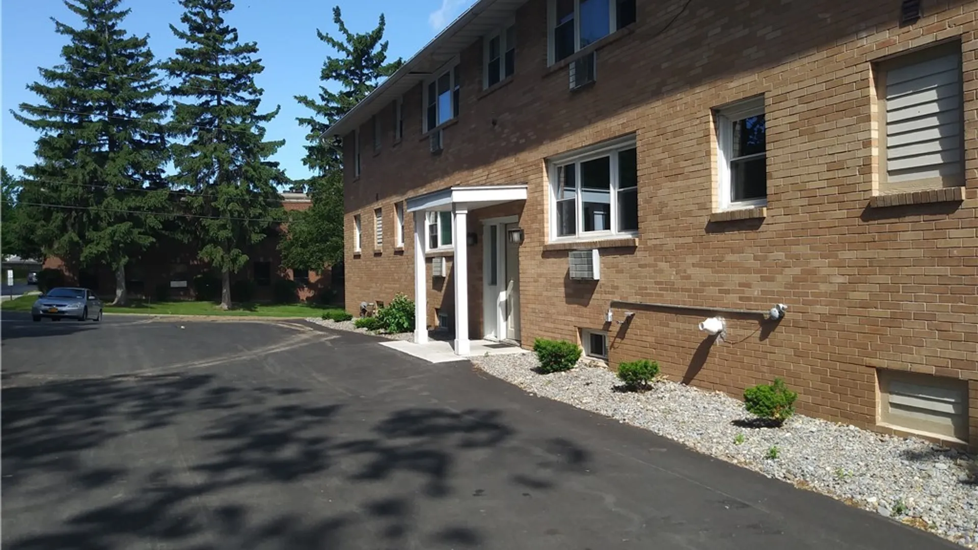 Property at 101 Milford Drive, Syracuse, NY 13206 2