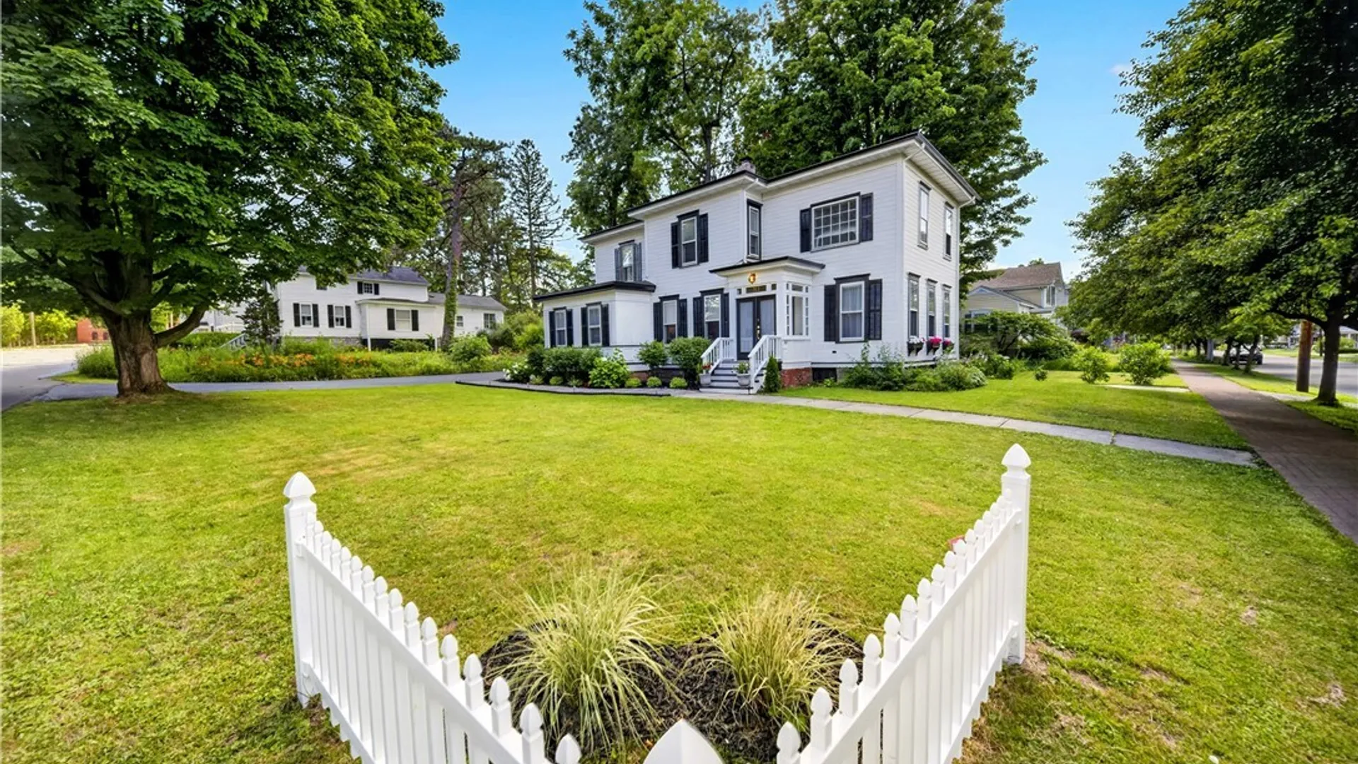 Property at 312 Elm Street, Manlius, NY 13066 5