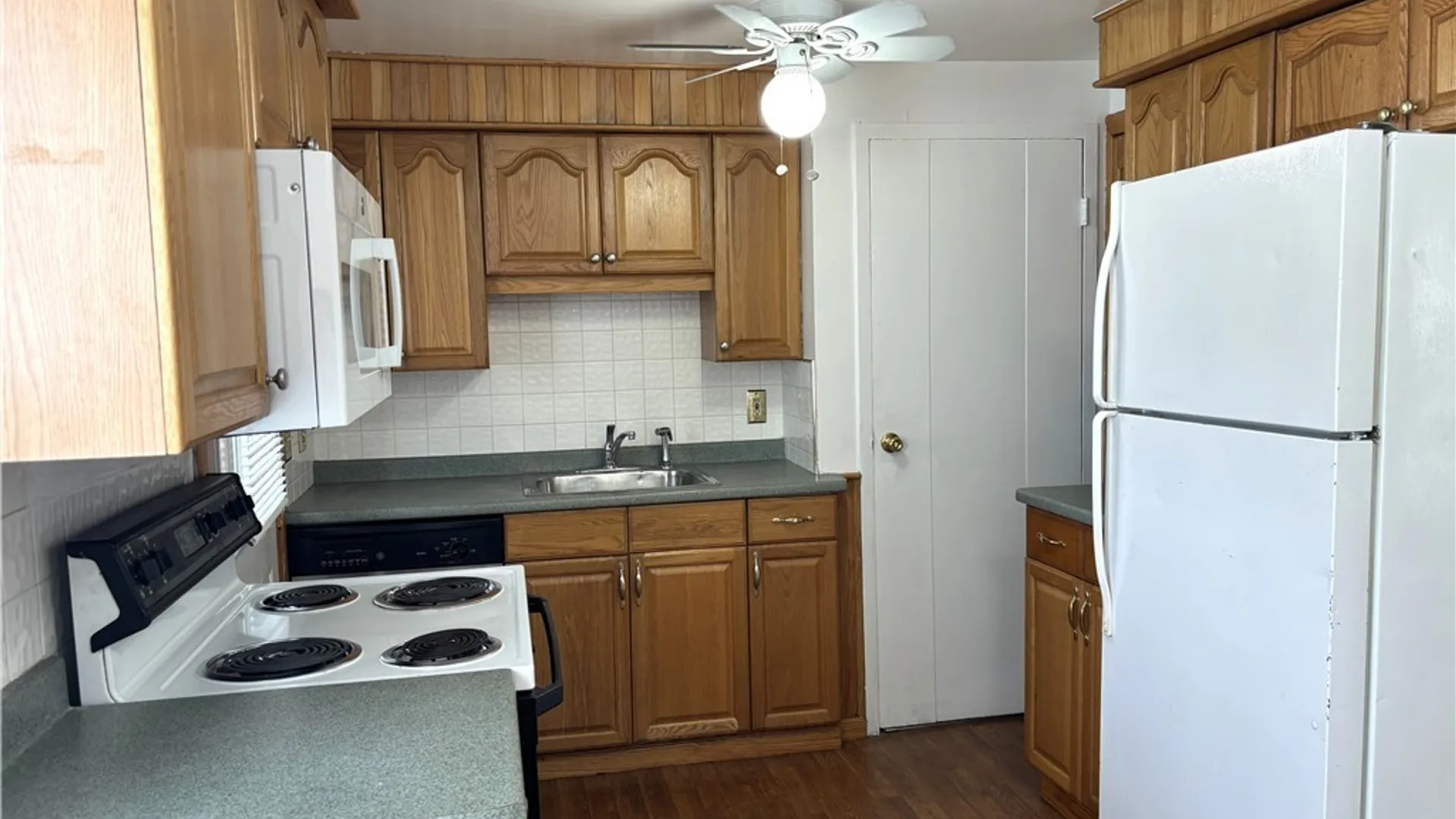 Property at 54 Carl Road, Grand Island, NY 14072 2