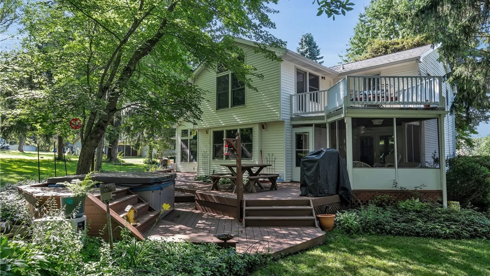 Property at 5508 George Drive, Boston, NY 14075 5