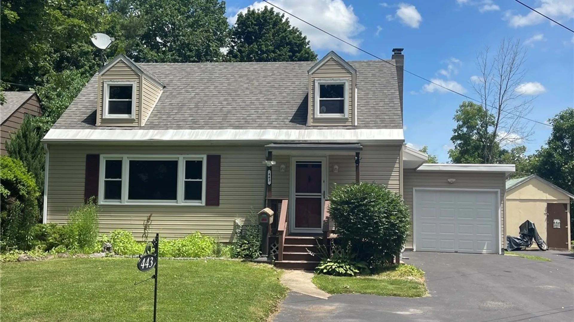 Property at 443 Sylvan Street, Oneida, NY 13421 3