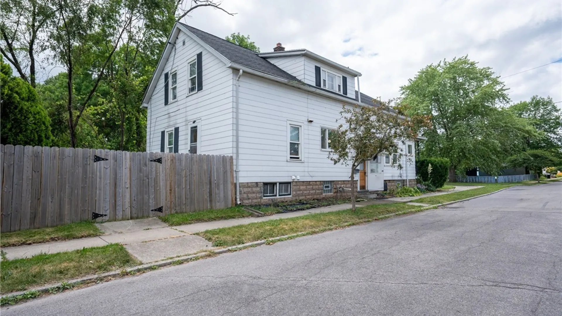 Property at 315 Grandview Avenue, Tonawanda, NY 14223 26