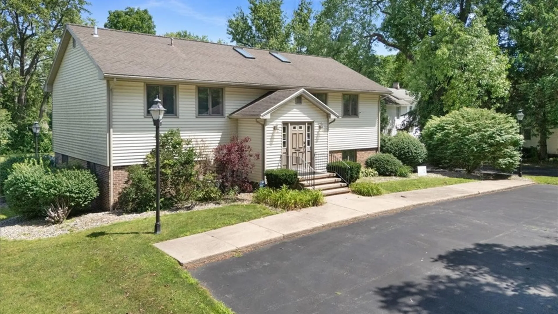 Property at 644 E Main Street, Palmyra, NY 14522 3