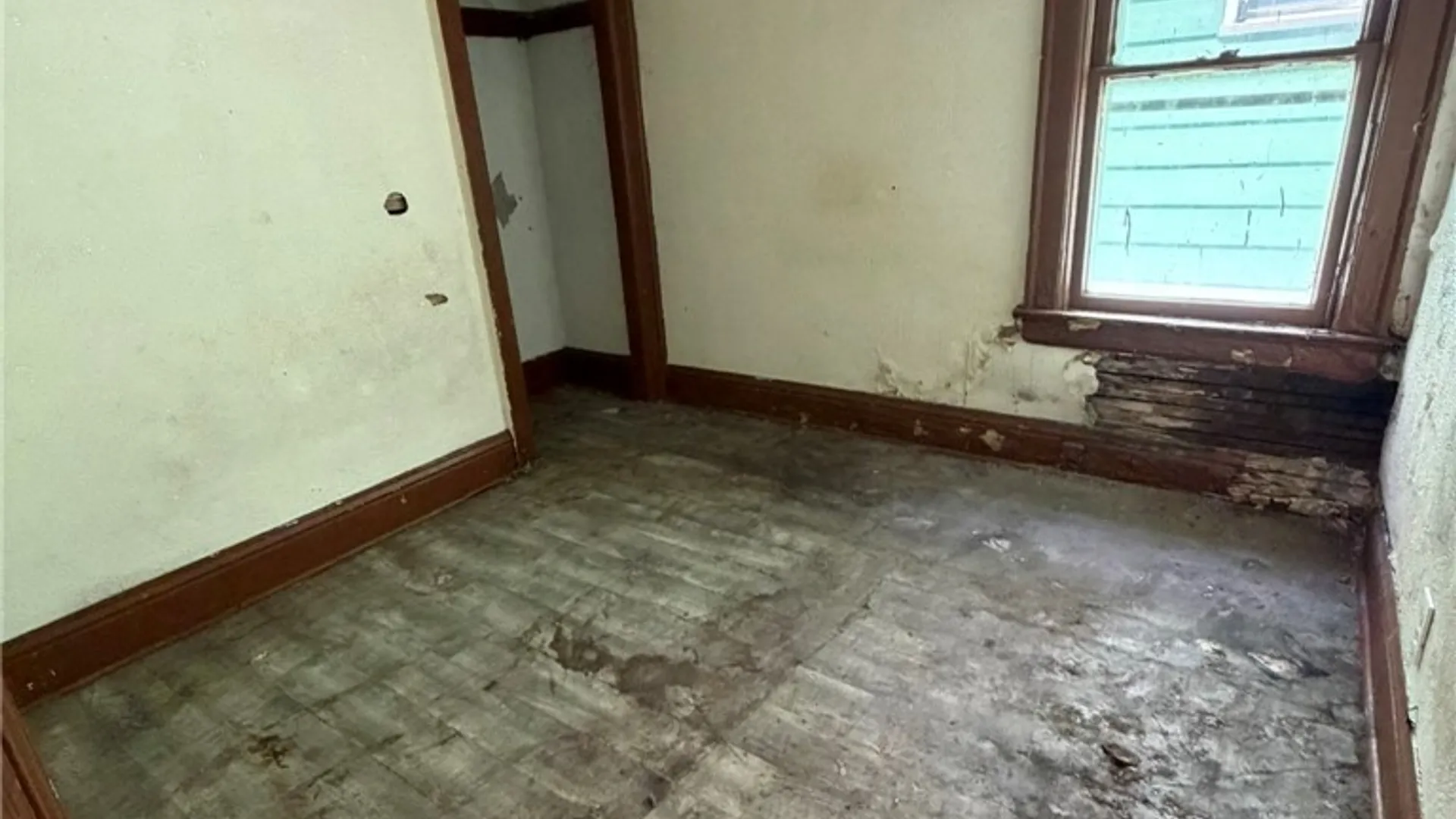 Property at 308 Northland Avenue, Buffalo, NY 14208 7