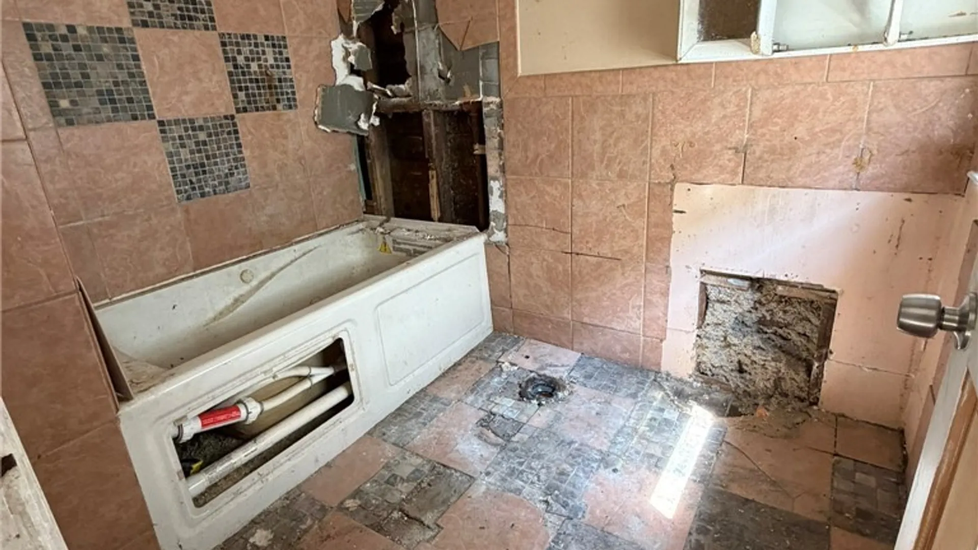 Property at 308 Northland Avenue, Buffalo, NY 14208 8