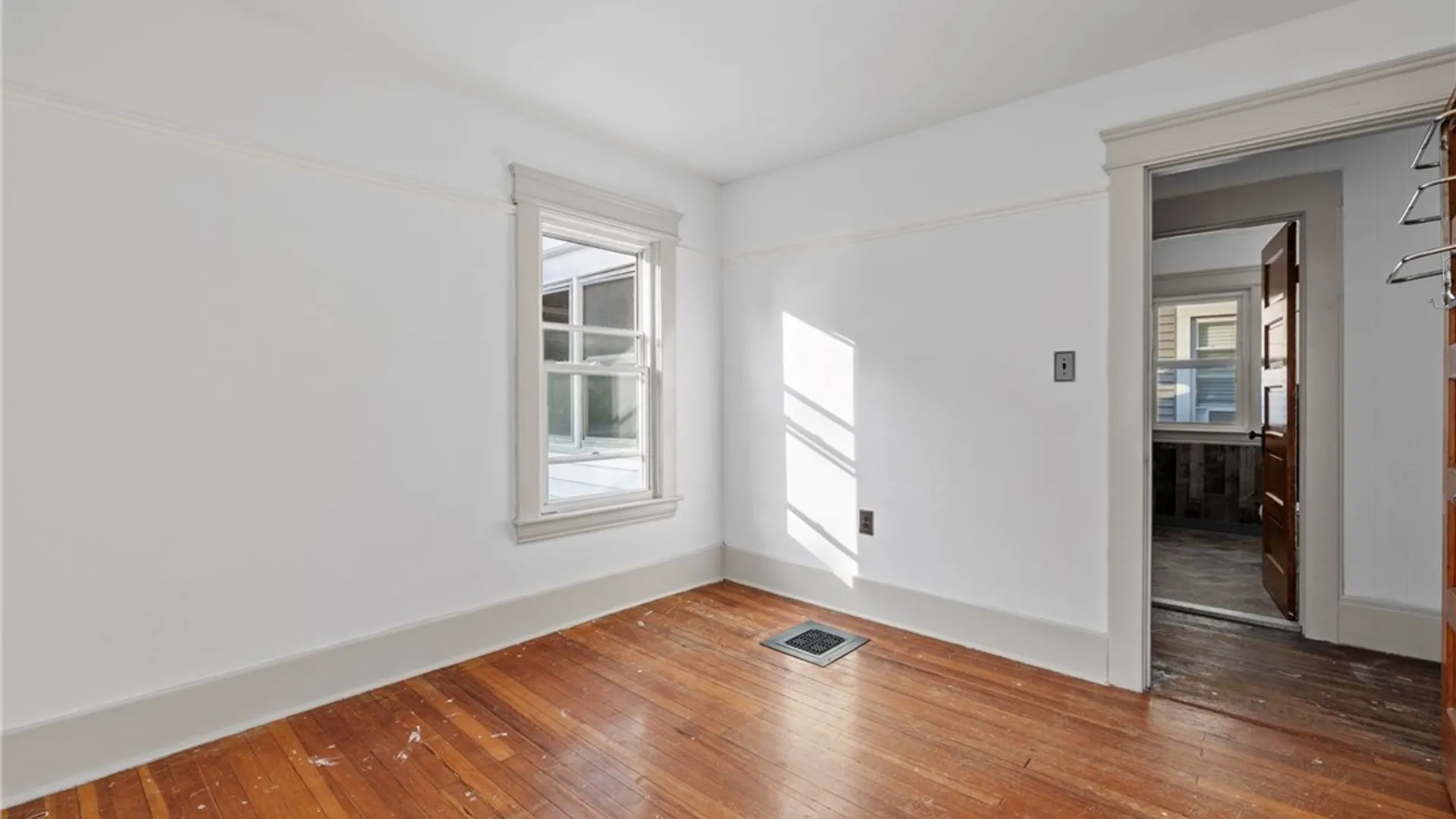 Property at 468 Whittier Avenue, Syracuse, NY 13204 28