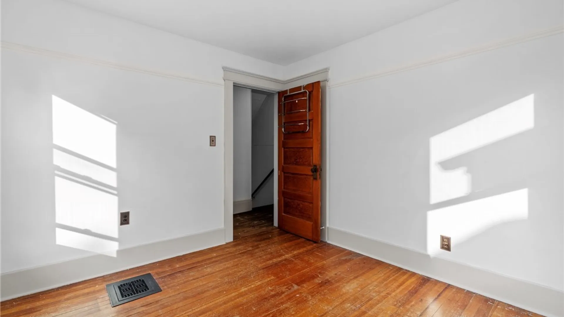 Property at 468 Whittier Avenue, Syracuse, NY 13204 32