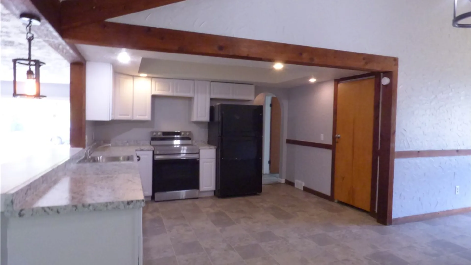 Property at 6 Forest Avenue, Irondequoit, NY 14622 4