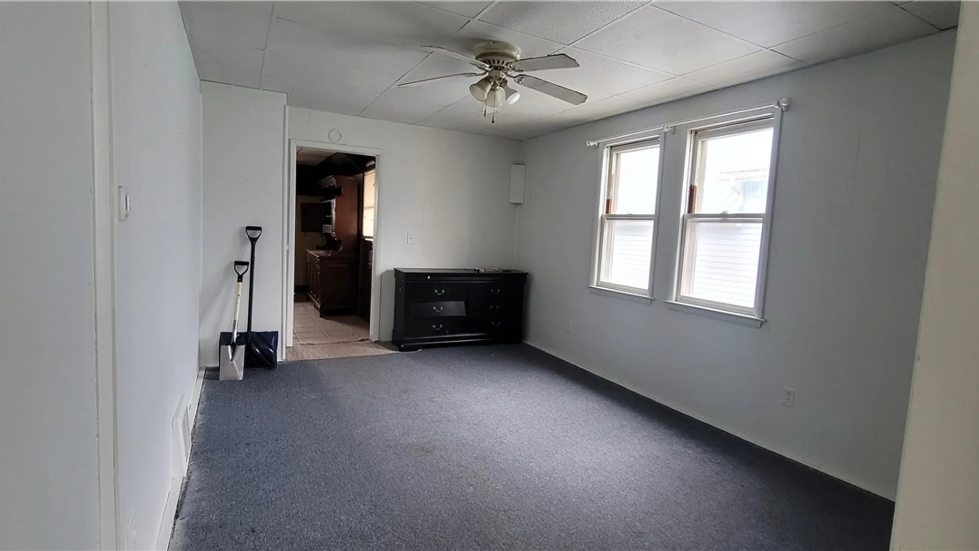 Property at 26 Mccollum Street, Lockport City, NY 14094 4