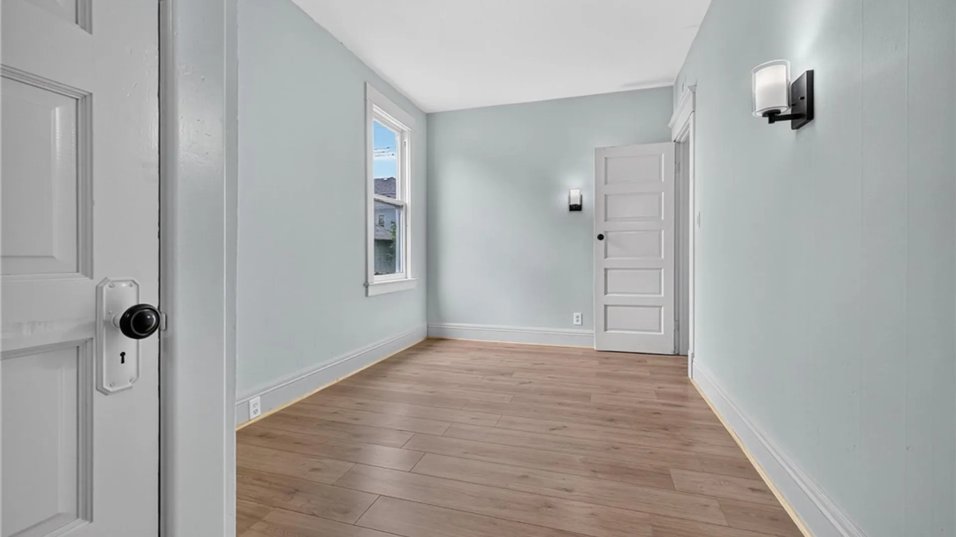 Property at 220 E Delavan Avenue, Buffalo, NY 14208 18