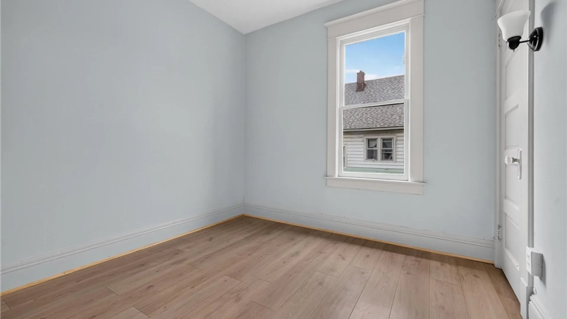 Property at 220 E Delavan Avenue, Buffalo, NY 14208 28