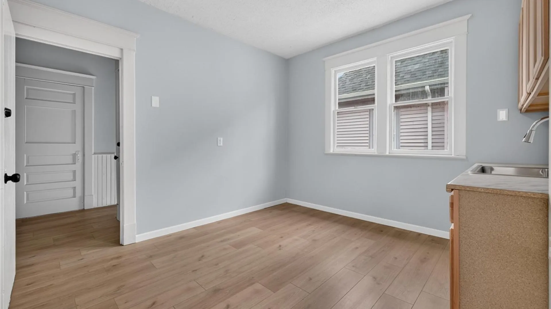 Property at 220 E Delavan Avenue, Buffalo, NY 14208 29