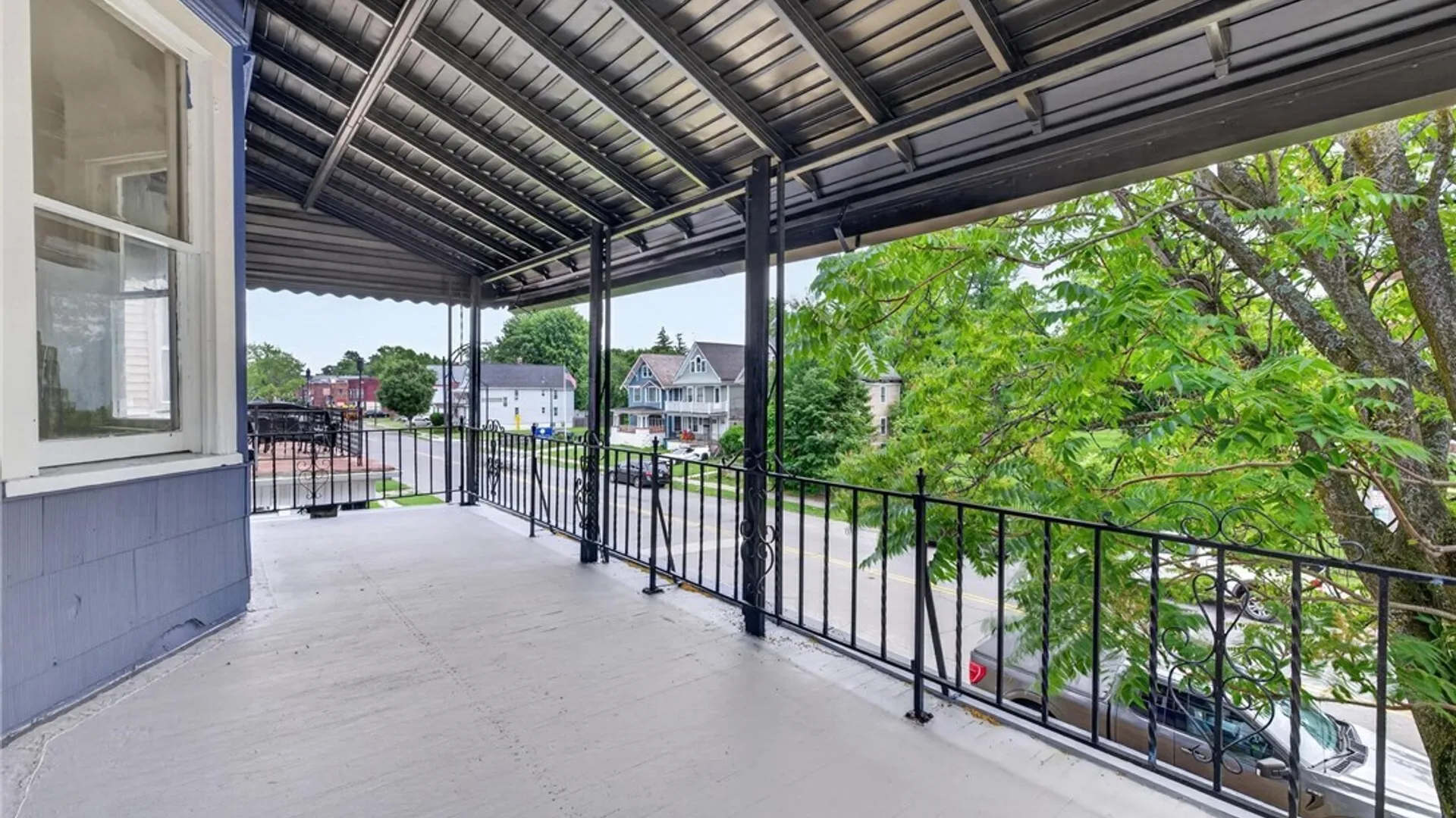 Property at 220 E Delavan Avenue, Buffalo, NY 14208 34