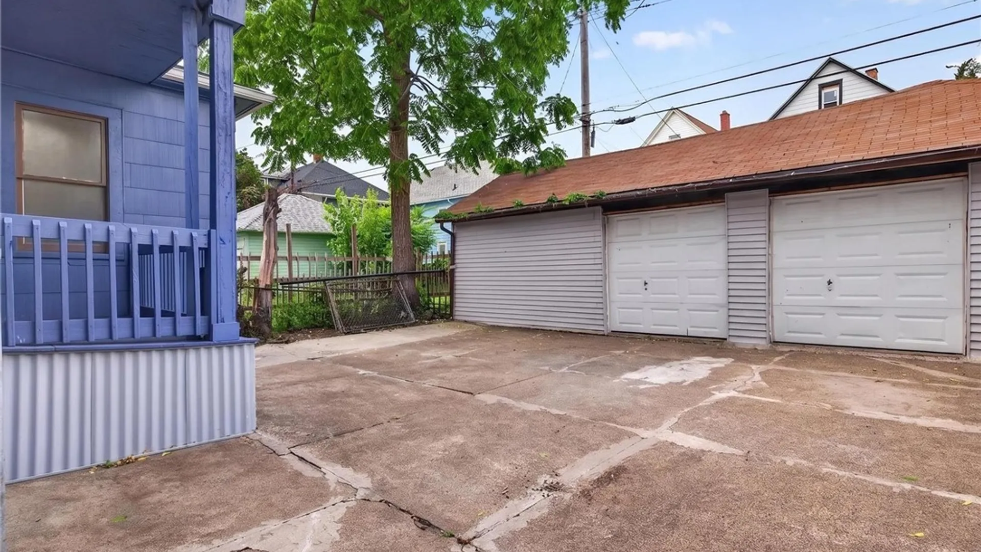 Property at 220 E Delavan Avenue, Buffalo, NY 14208 4