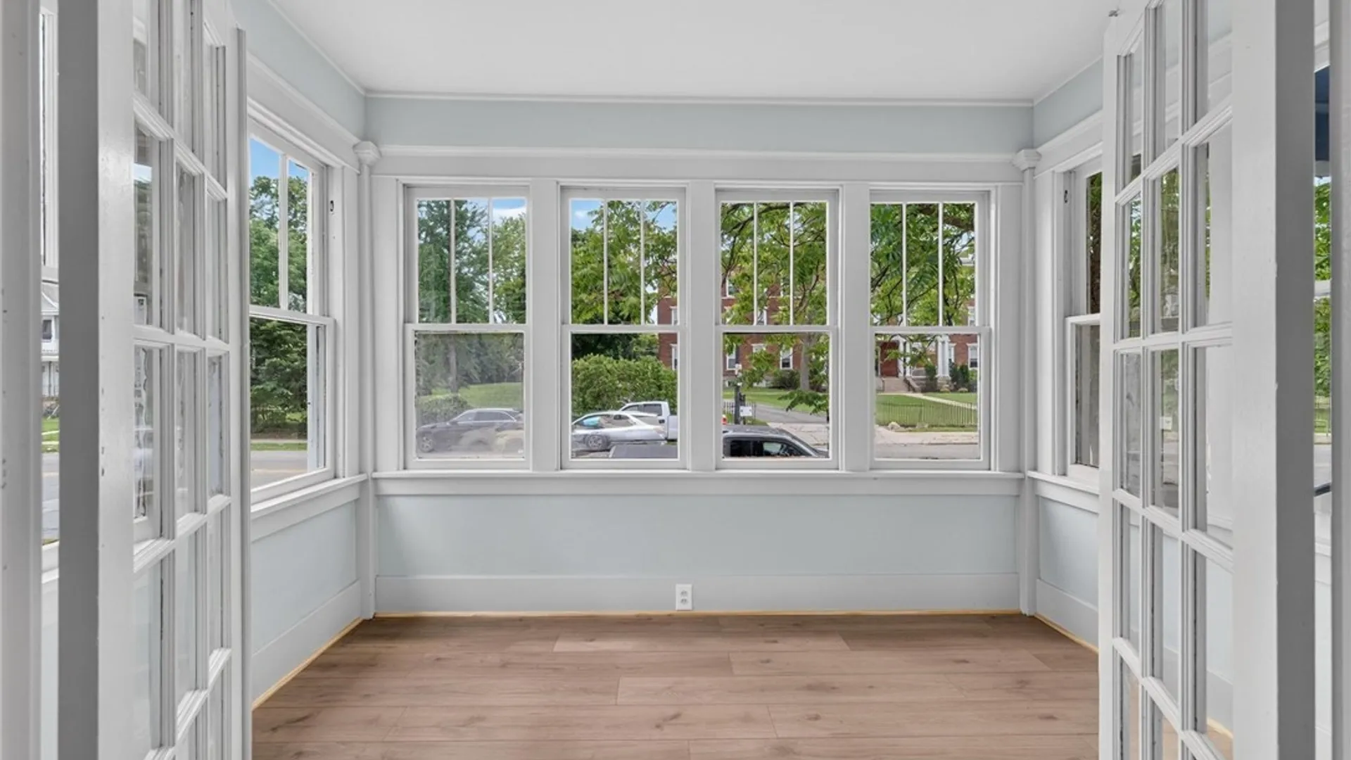 Property at 220 E Delavan Avenue, Buffalo, NY 14208 8
