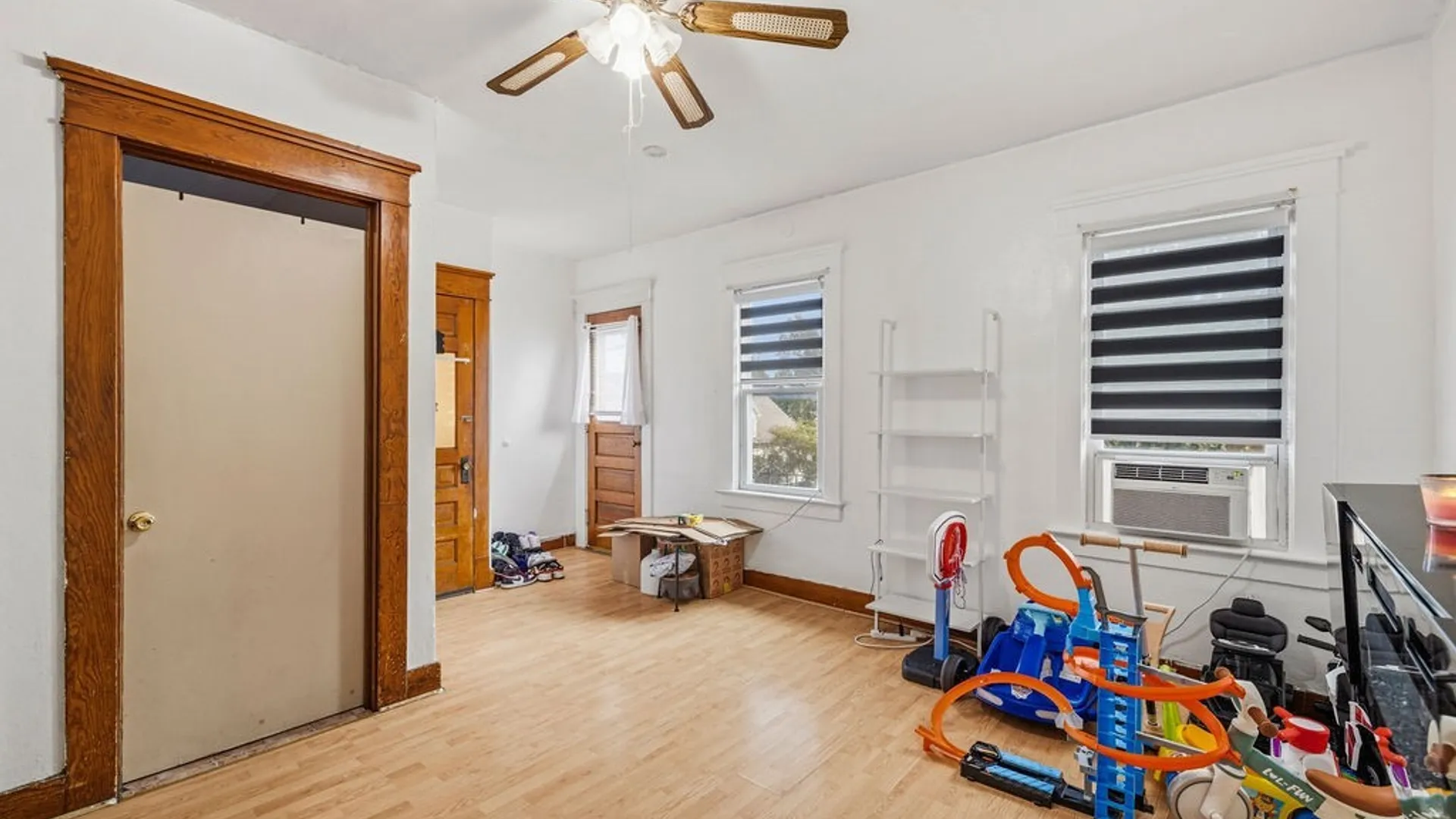 Property at 544 Hertel Avenue, Buffalo, NY 14207 5