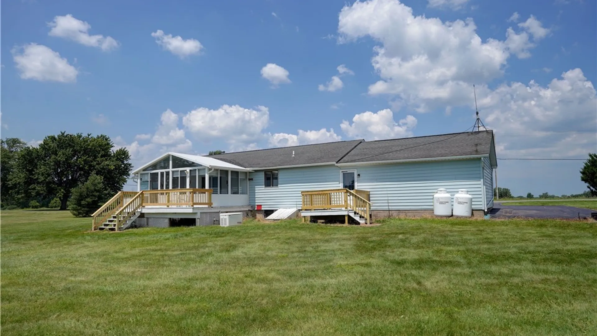 Property at 16994 Taylor Road, Clarendon, NY 14470 32
