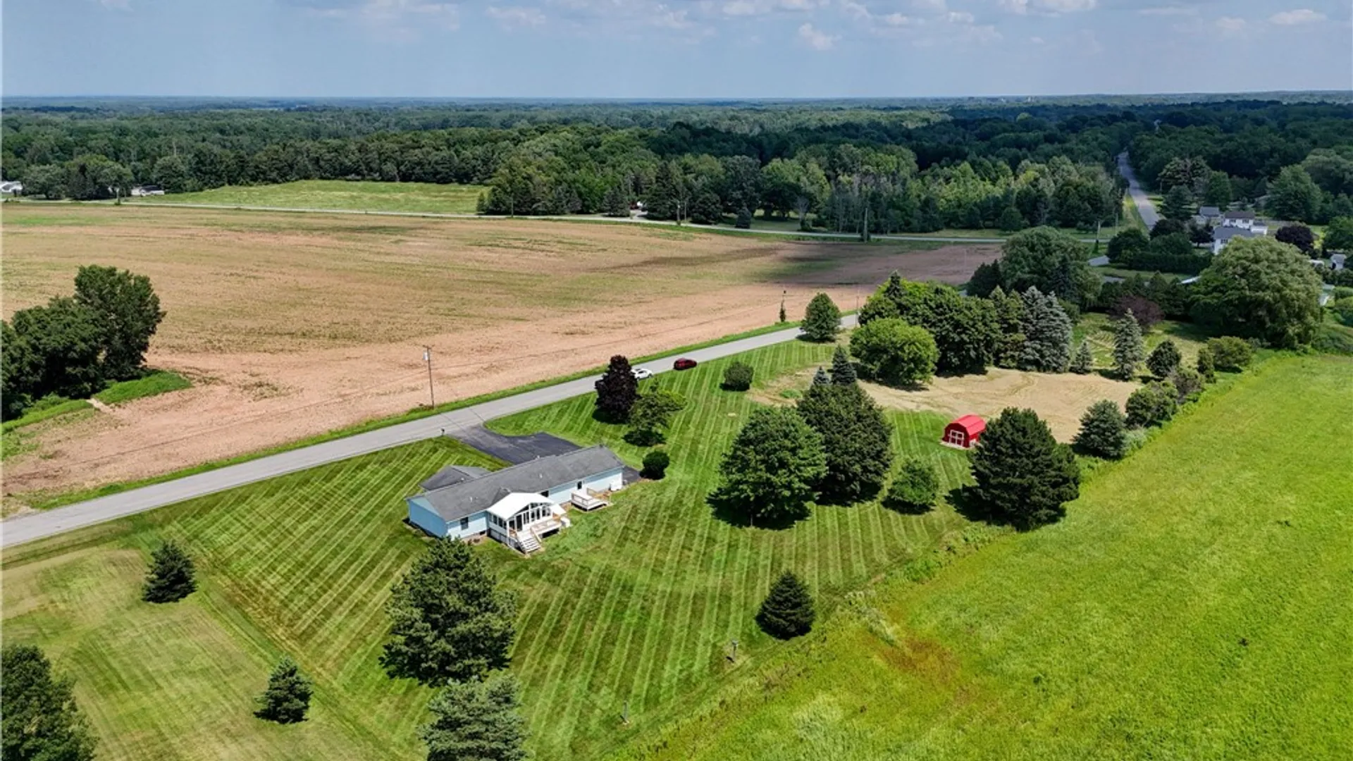 Property at 16994 Taylor Road, Clarendon, NY 14470 36