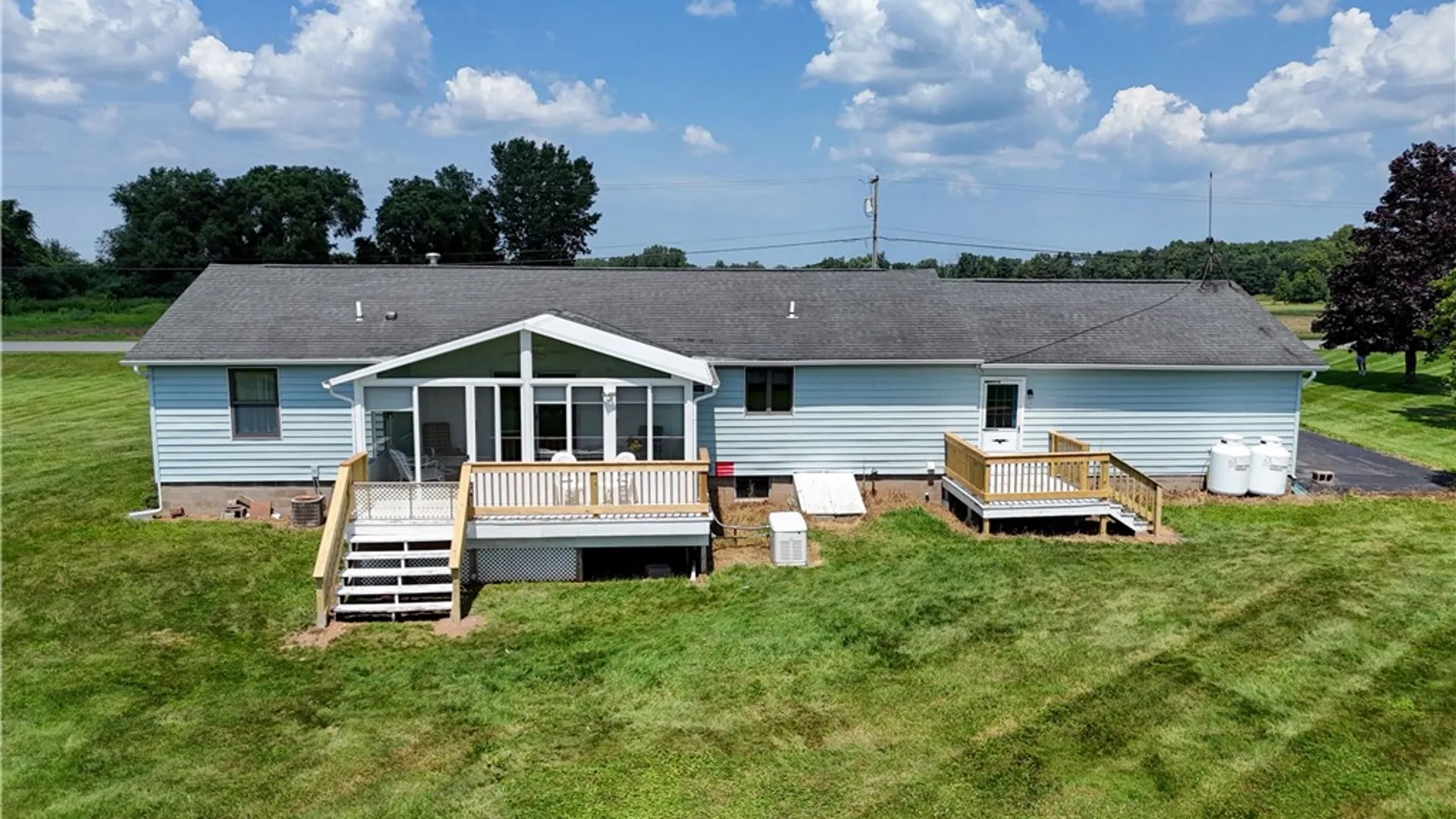 Property at 16994 Taylor Road, Clarendon, NY 14470 39