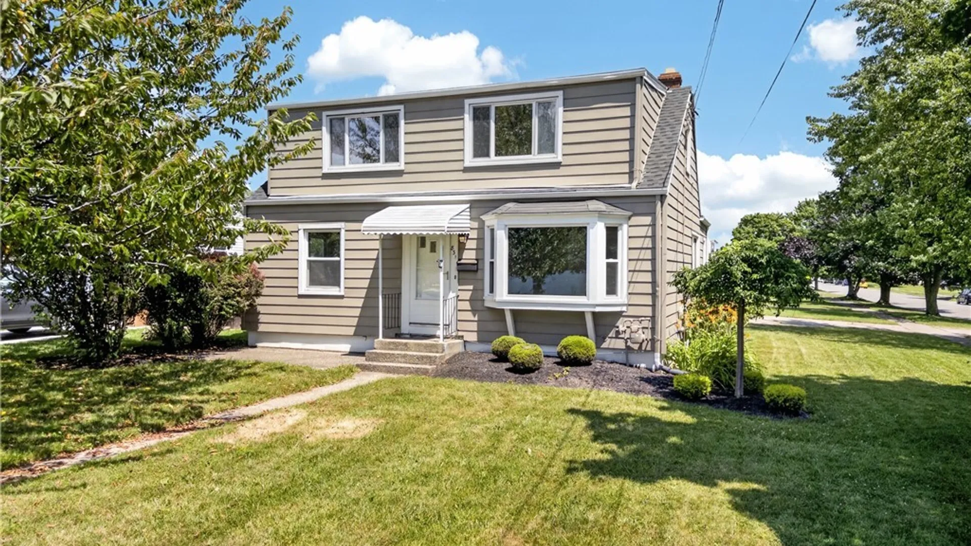 Property at 831 Beach Road, Cheektowaga, NY 14225 2