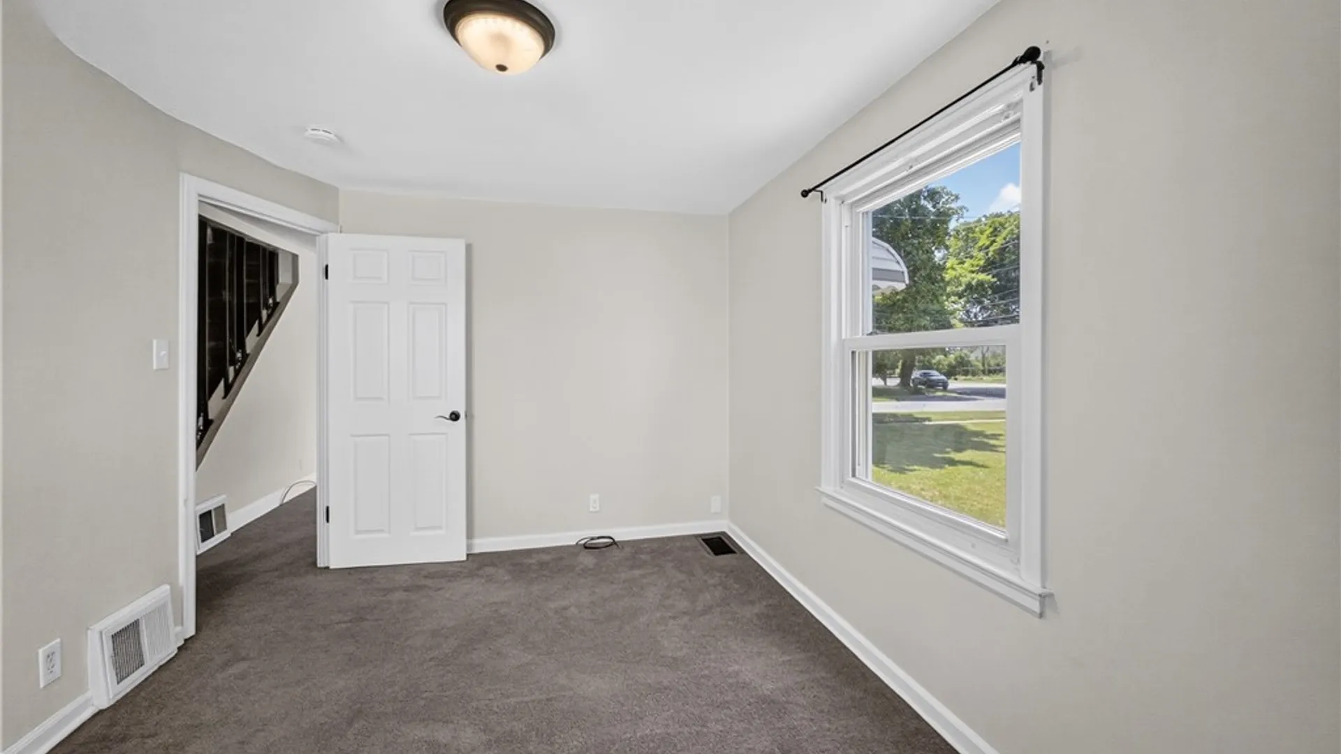 Property at 831 Beach Road, Cheektowaga, NY 14225 30