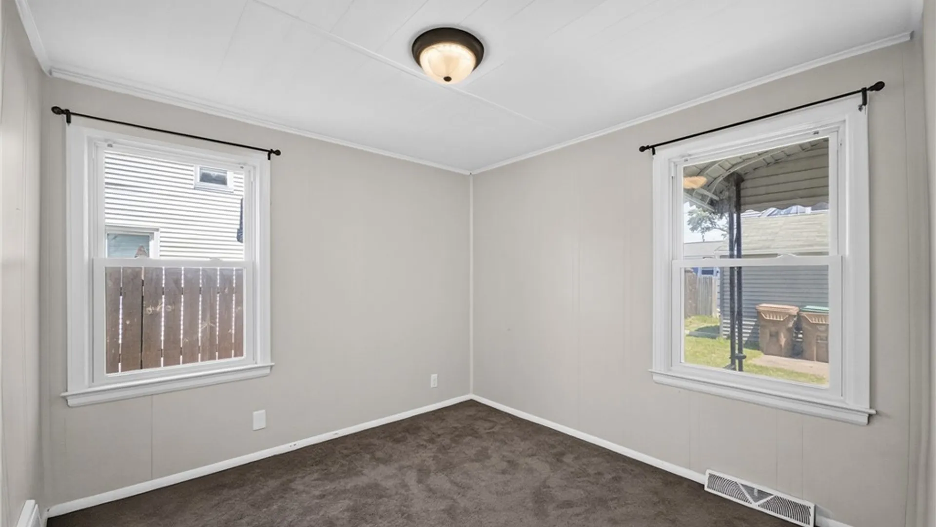 Property at 831 Beach Road, Cheektowaga, NY 14225 32