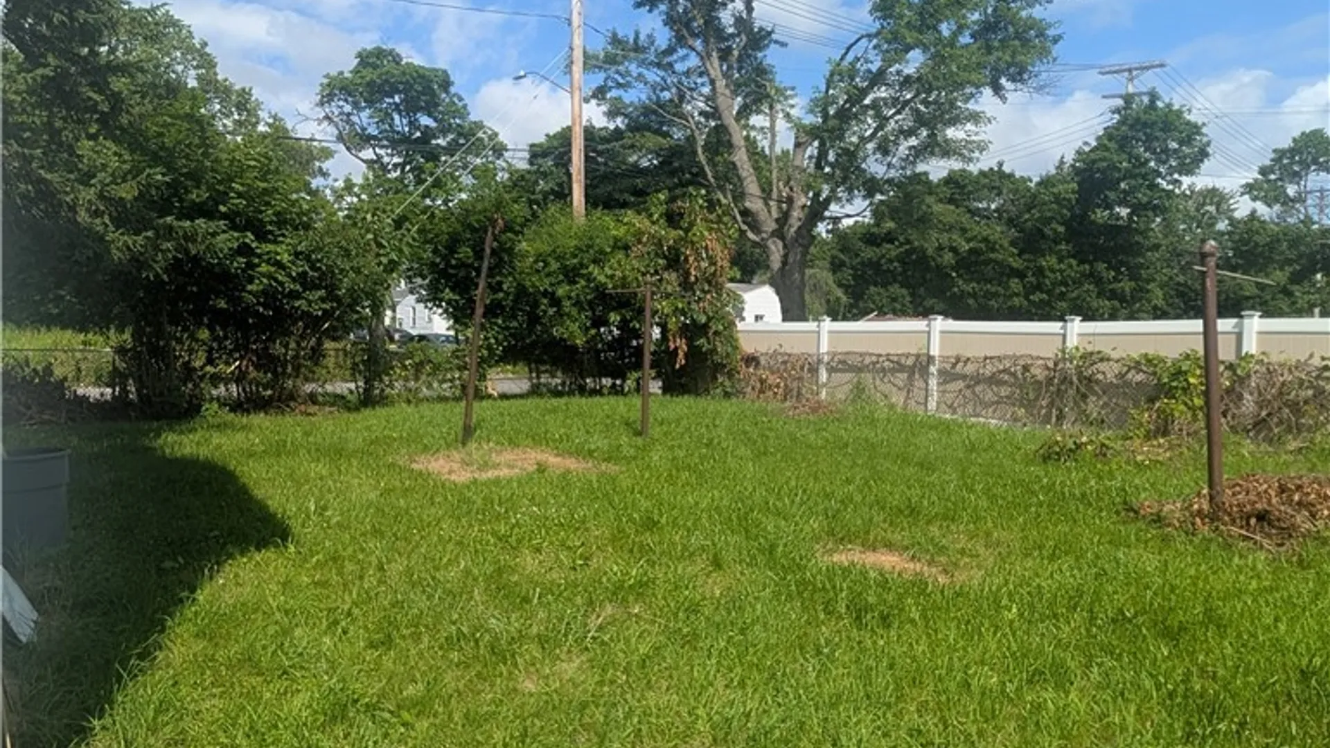 Property at 1304 Centre Avenue, Niagara Falls, NY 14305 7