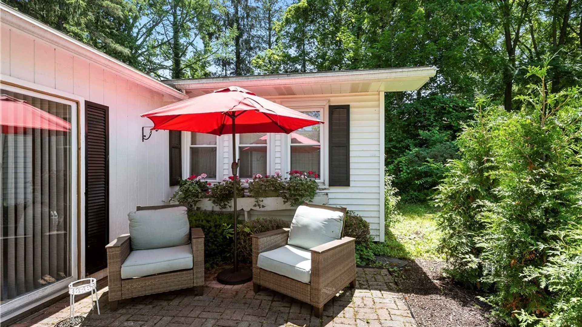 Property at 7 Highland Street, Skaneateles, NY 13152 7