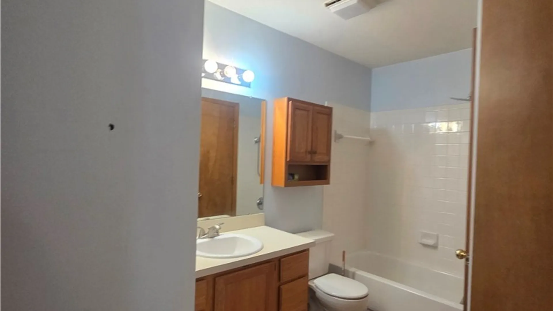 Property at 1208 Greymoor, Lysander, NY 13027 7