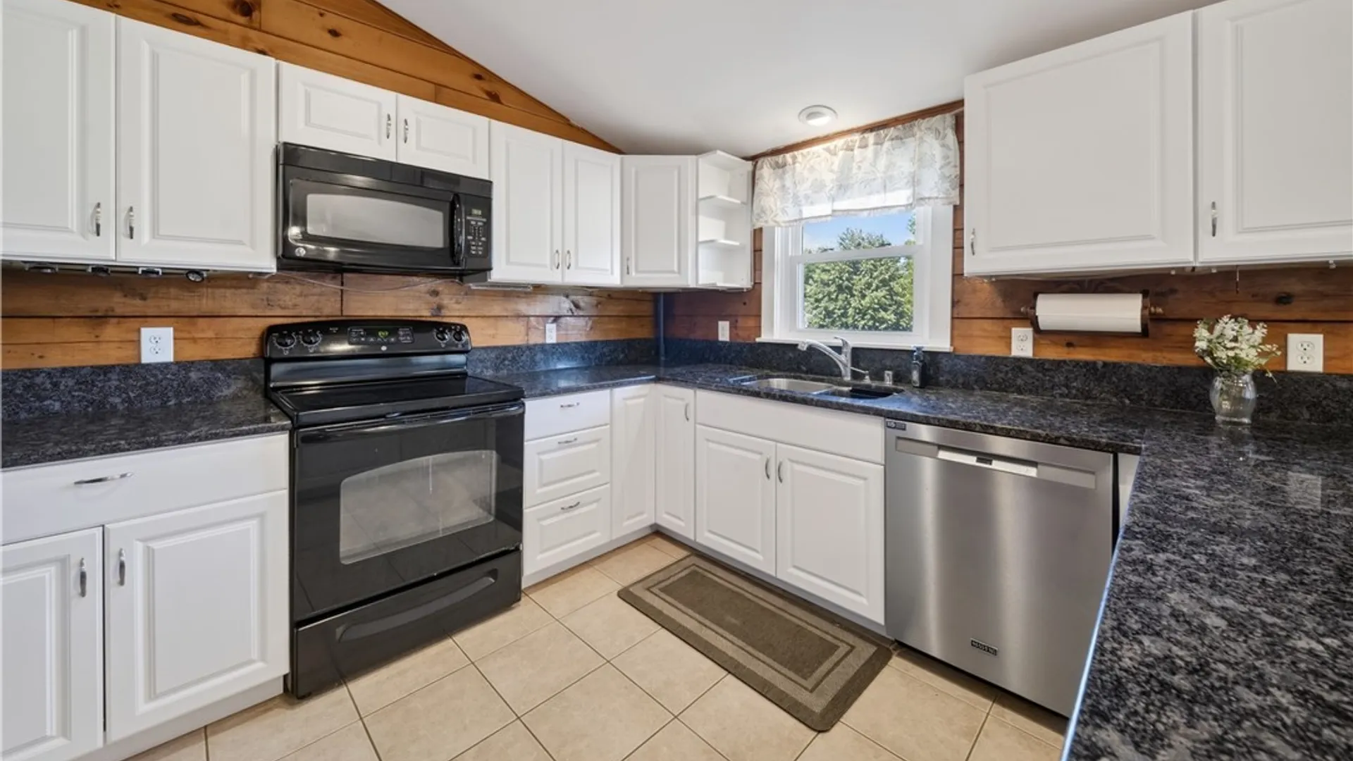 Property at 6558 N Manlius Road, Manlius, NY 13082 13