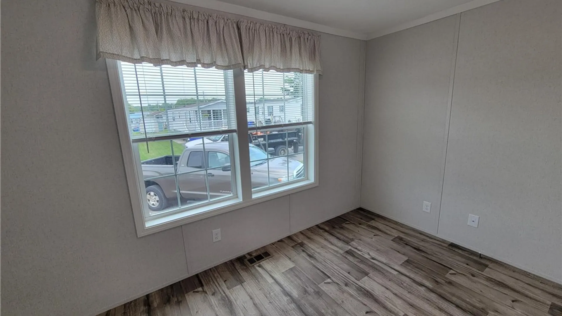Property at 117 Oakleaf Drive, Brutus, NY 13166 25