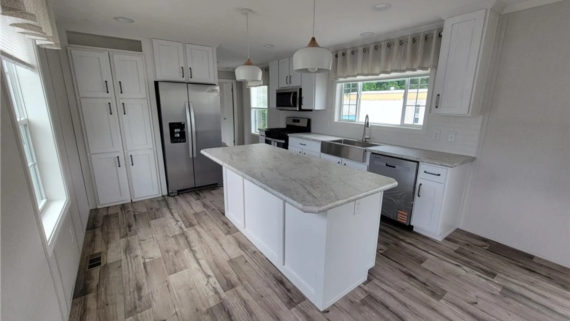 Property at 117 Oakleaf Drive, Brutus, NY 13166 4