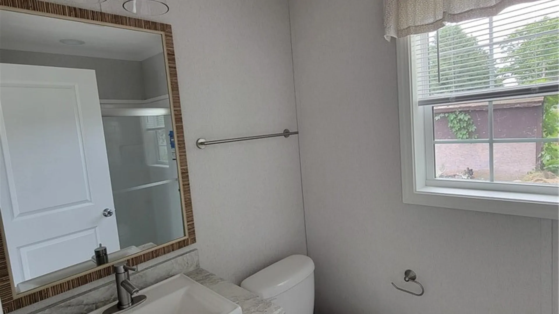 Property at 117 Oakleaf Drive, Brutus, NY 13166 19