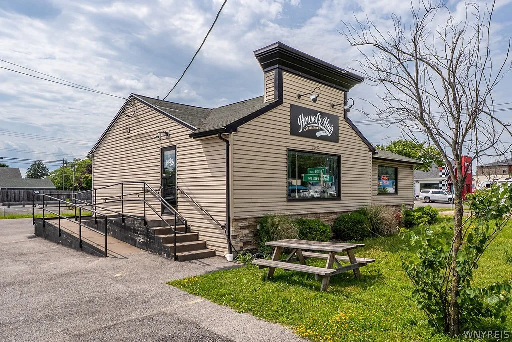 Property at 2354 Niagara Falls Boulevard, Tonawanda, NY 14150