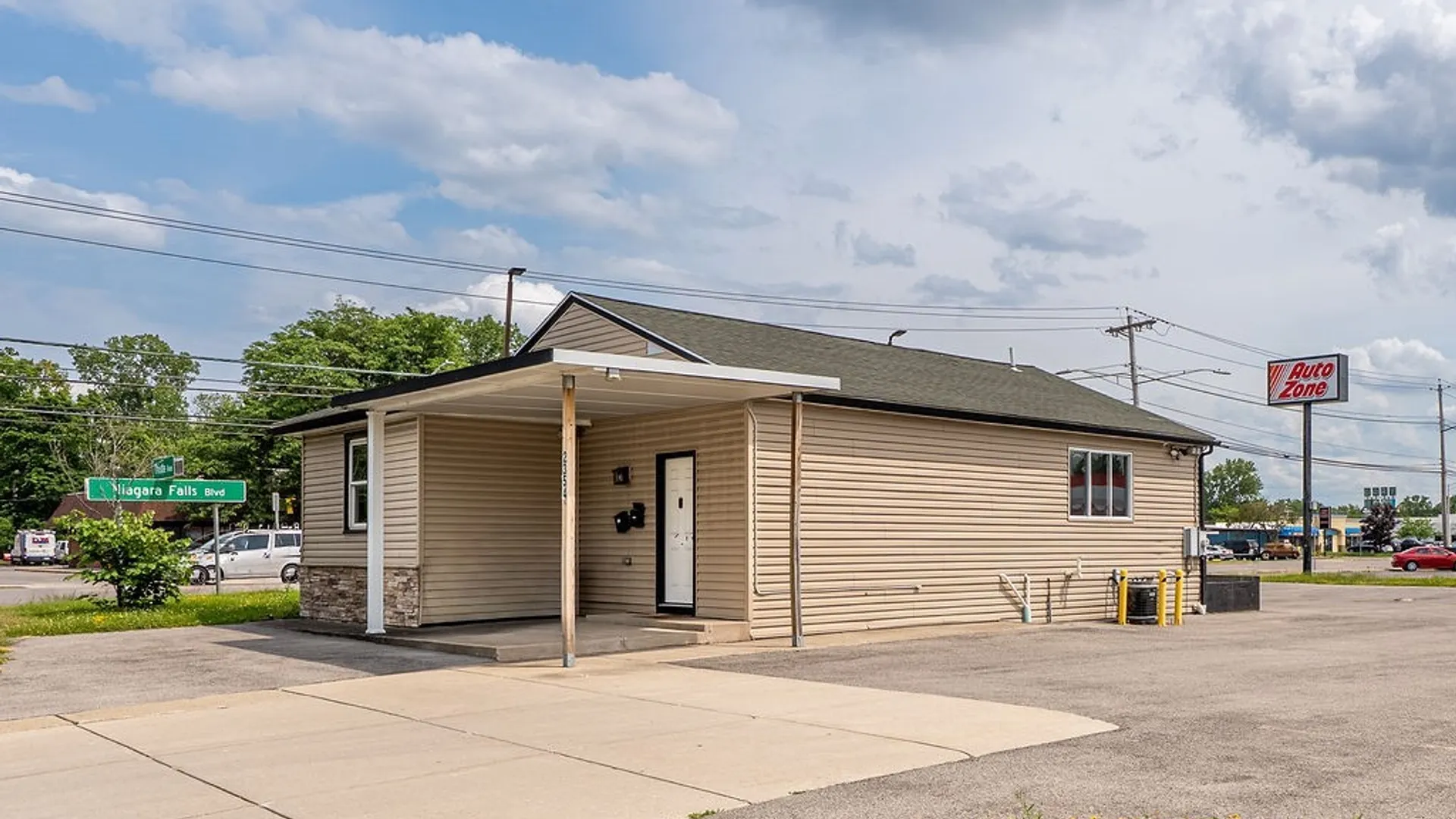 Property at 2354 Niagara Falls Boulevard, Tonawanda, NY 14150 3