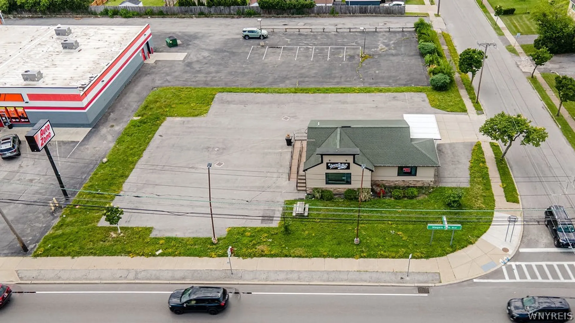 Property at 2354 Niagara Falls Boulevard, Tonawanda, NY 14150 6