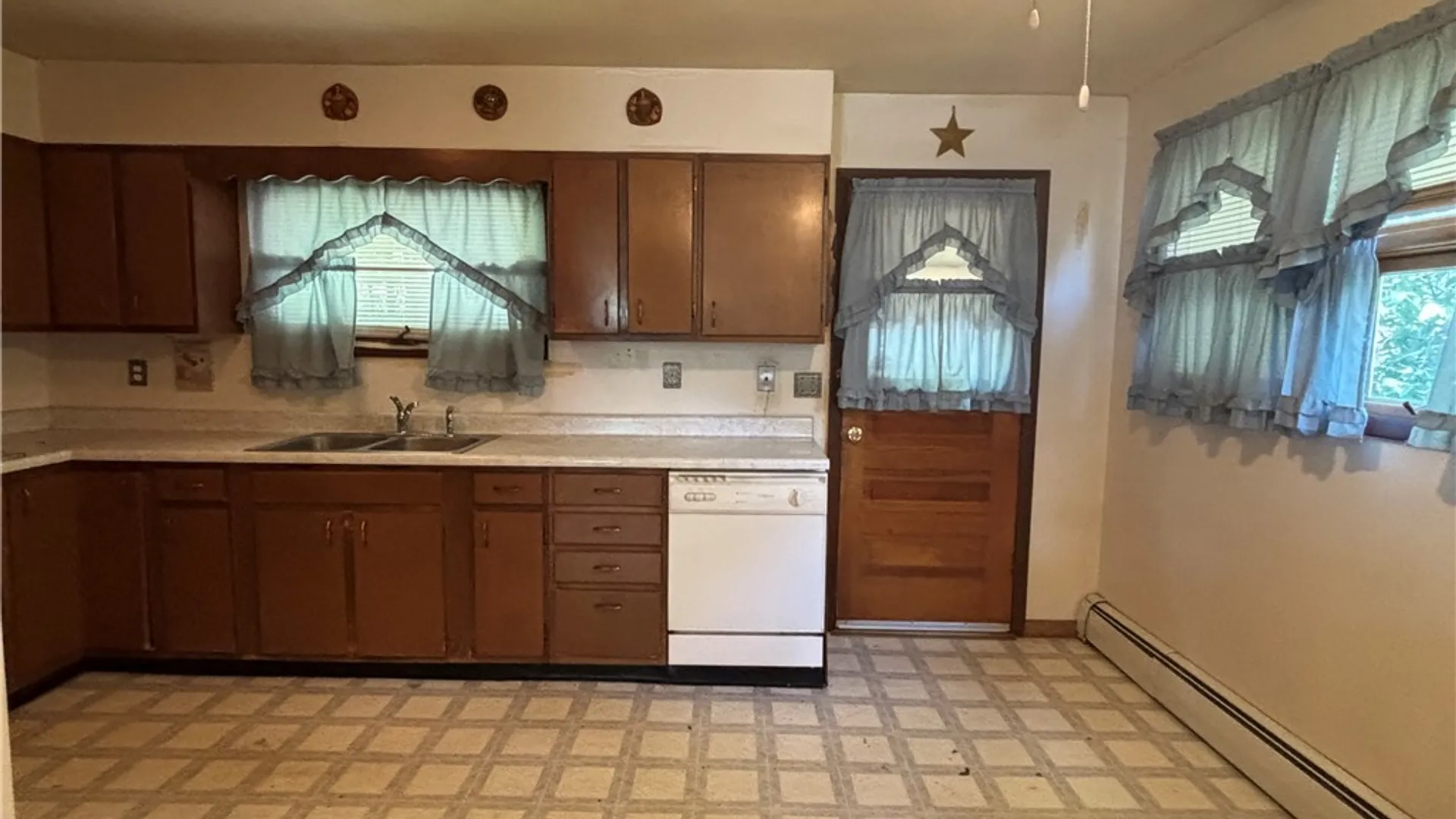 Property at 9 Gilbert Street, Oneonta, NY 13820 3