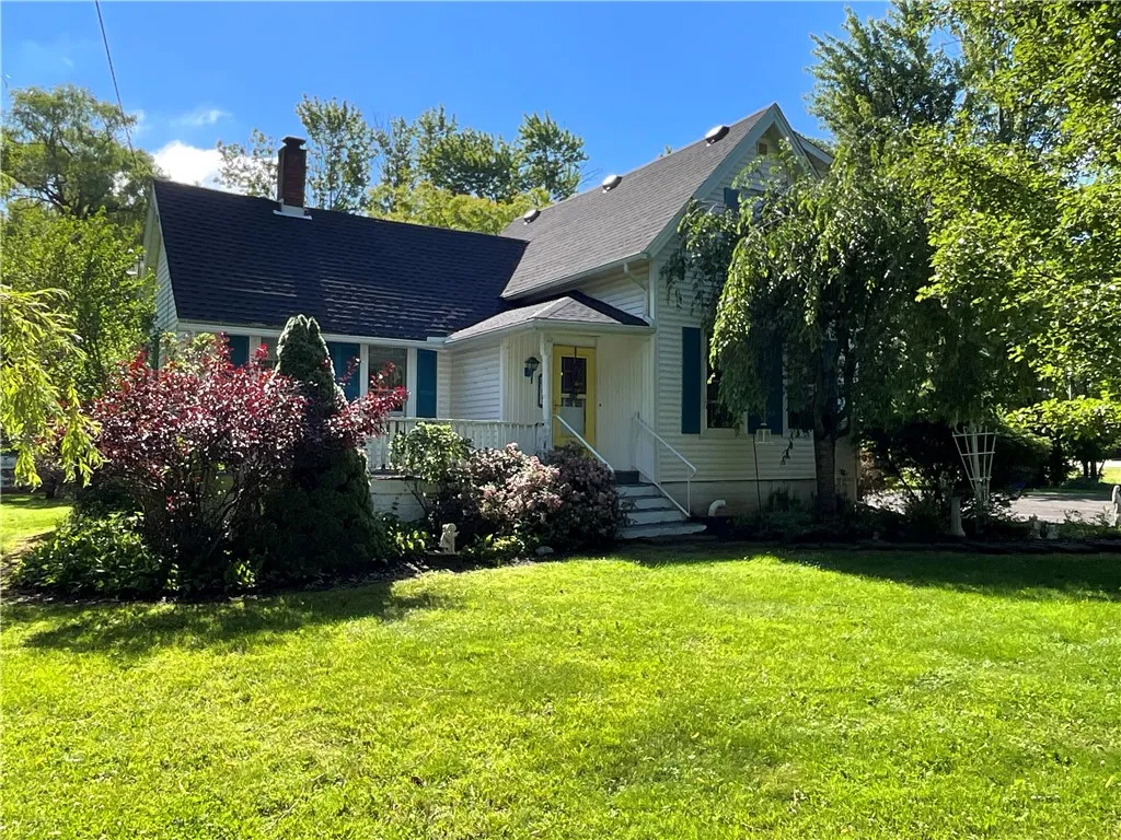 Property at 277 N Main Street, Gaines, NY 14411