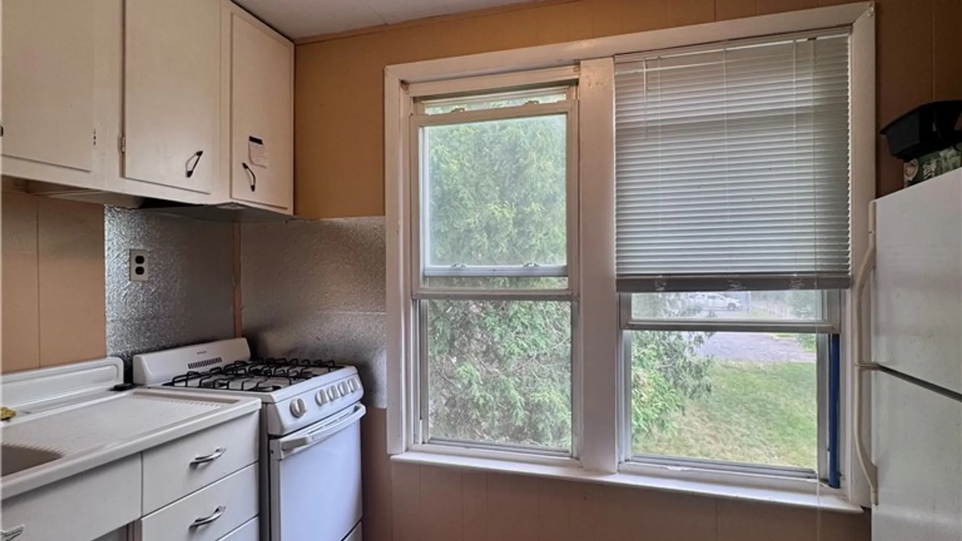 Property at 726 N James Street, Rome, NY 13440 12