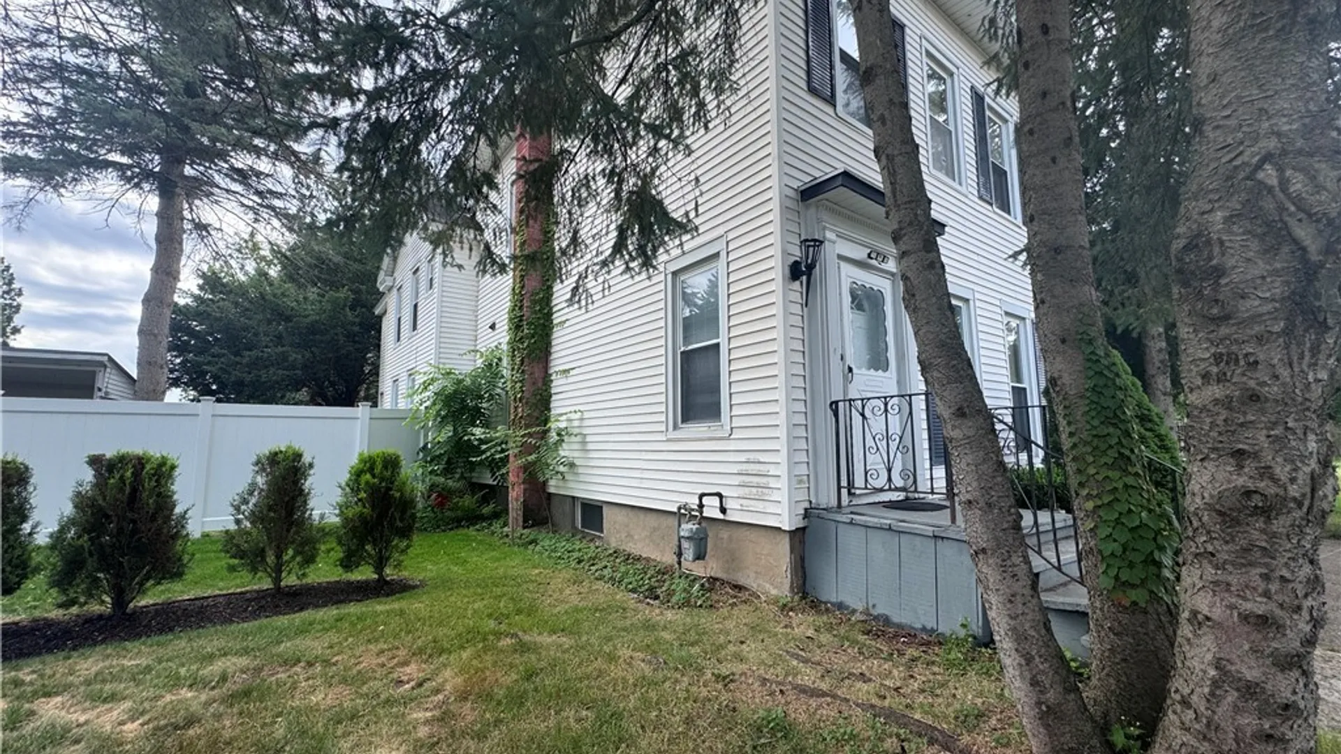 Property at 726 N James Street, Rome, NY 13440 3