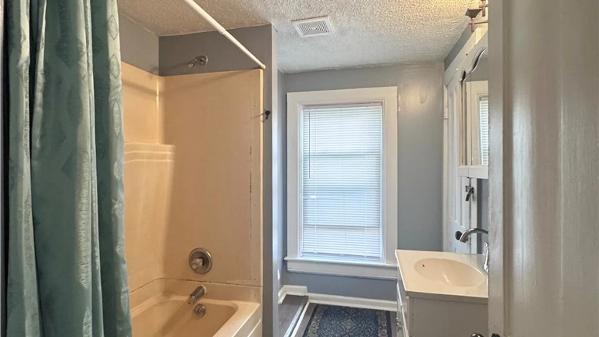 Property at 726 N James Street, Rome, NY 13440 9