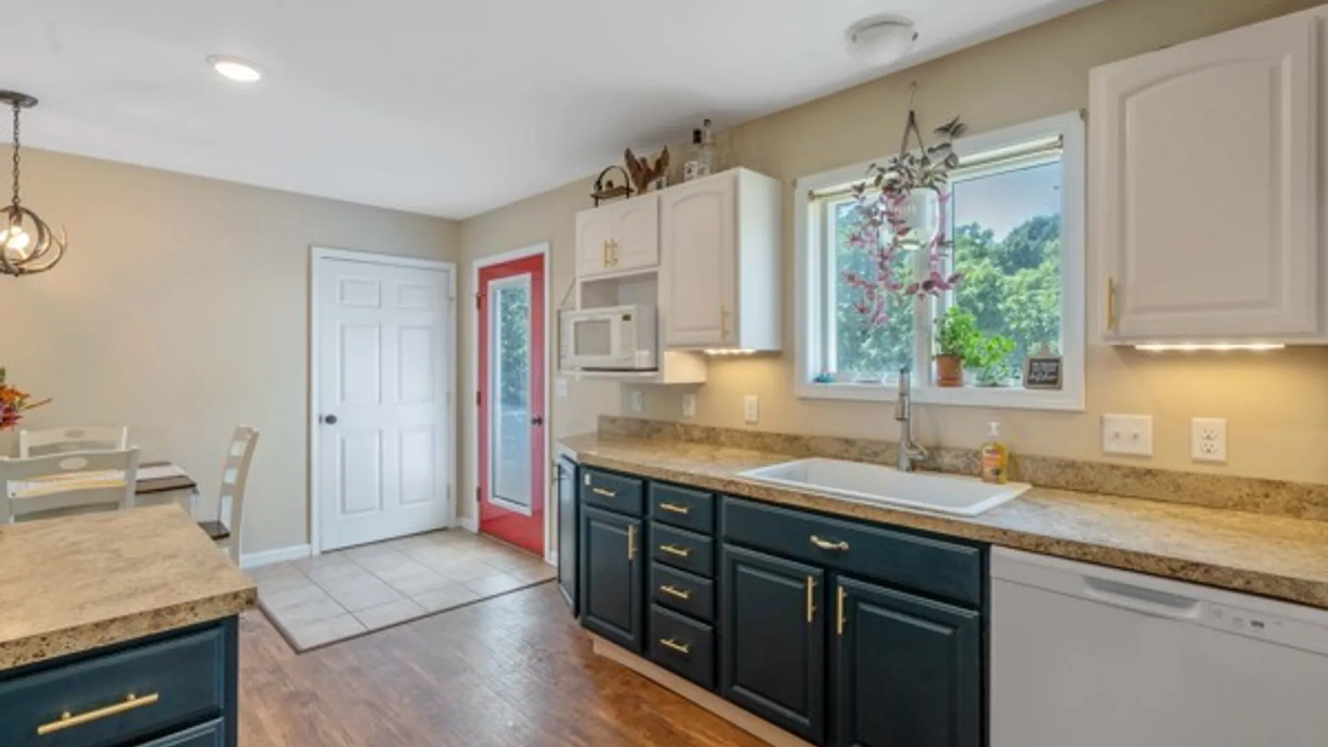 Property at 31 Franklin Avenue, Oswego, NY 13126 9