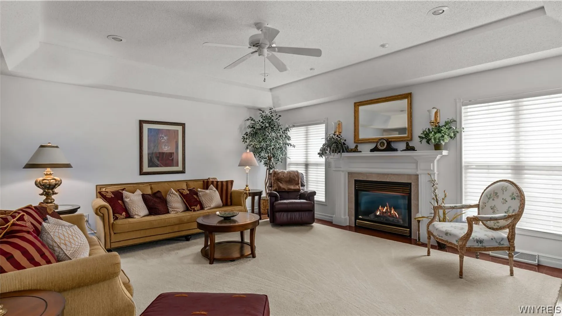 Property at 25 Elmsford Drive, West Seneca, NY 14224 13