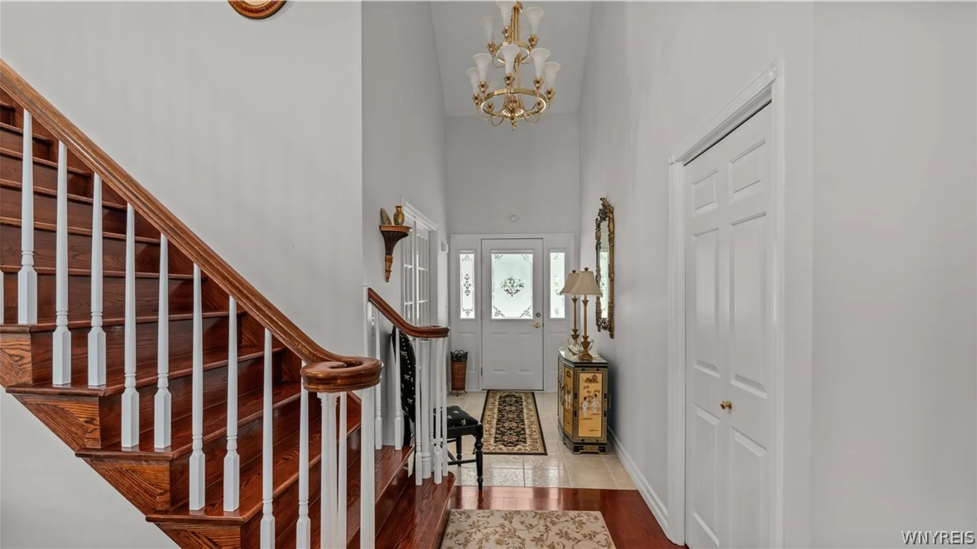 Property at 25 Elmsford Drive, West Seneca, NY 14224 18