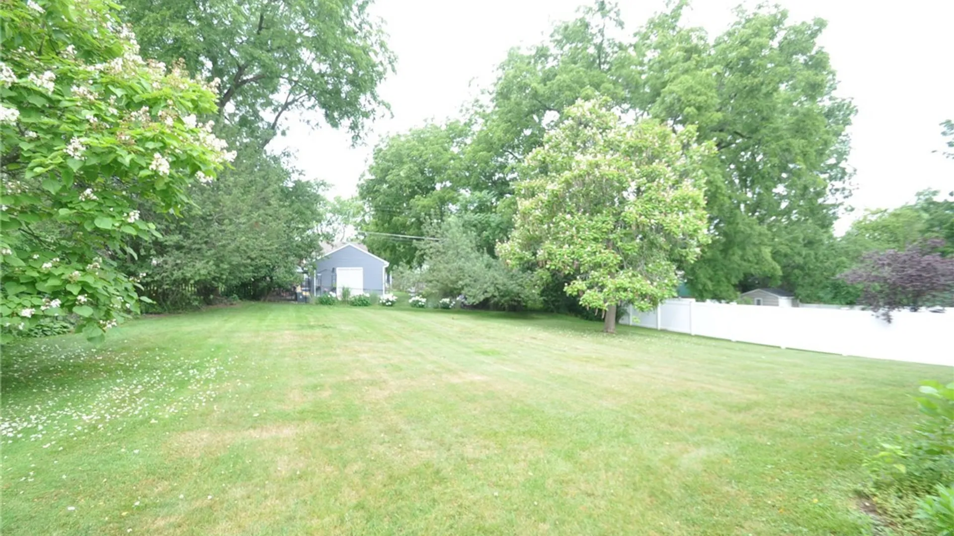 Property at 58 Ivyhurst Road, Amherst, NY 14226 46