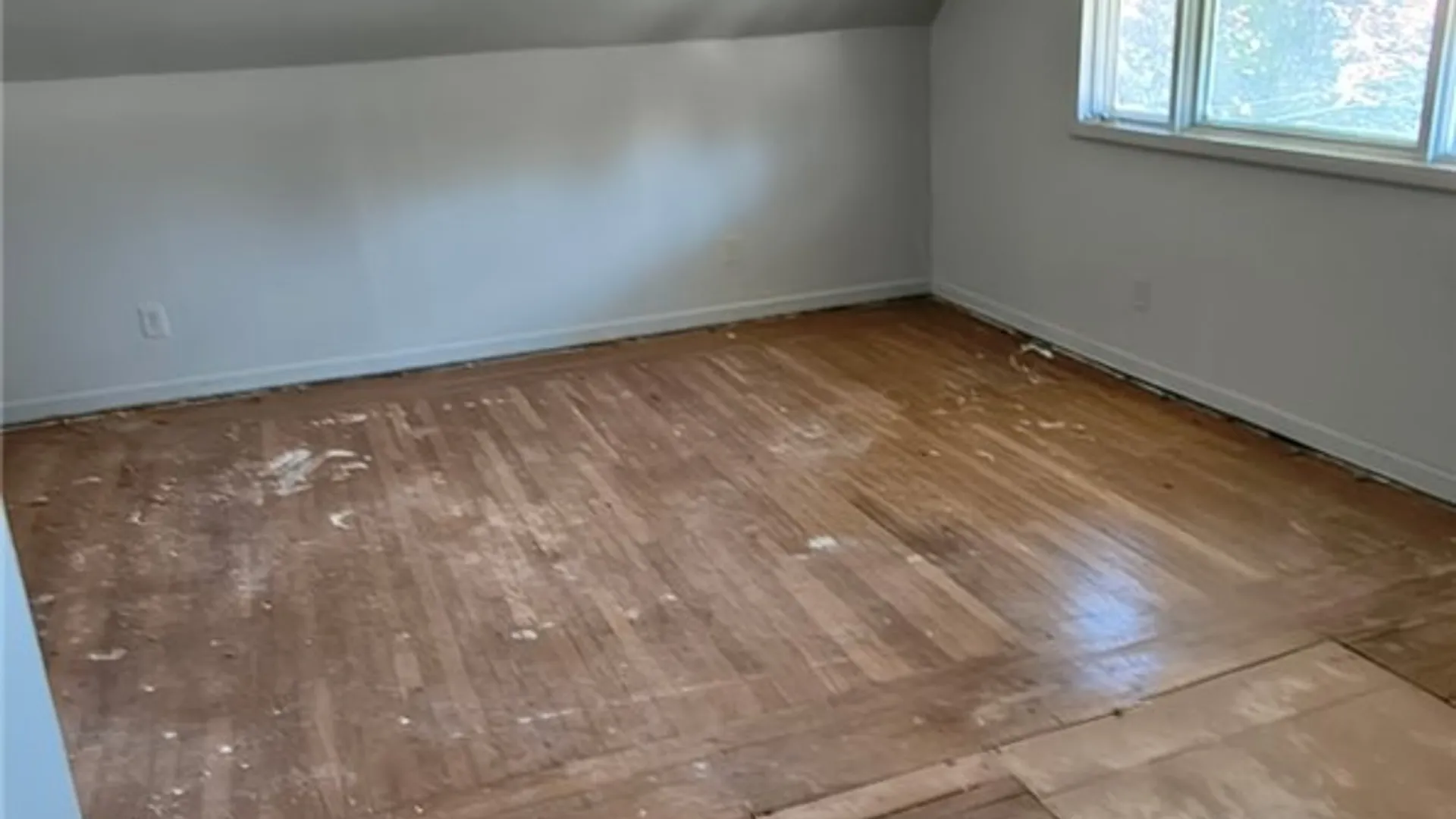 Property at 135 Schiller St, Buffalo, NY 14206 18