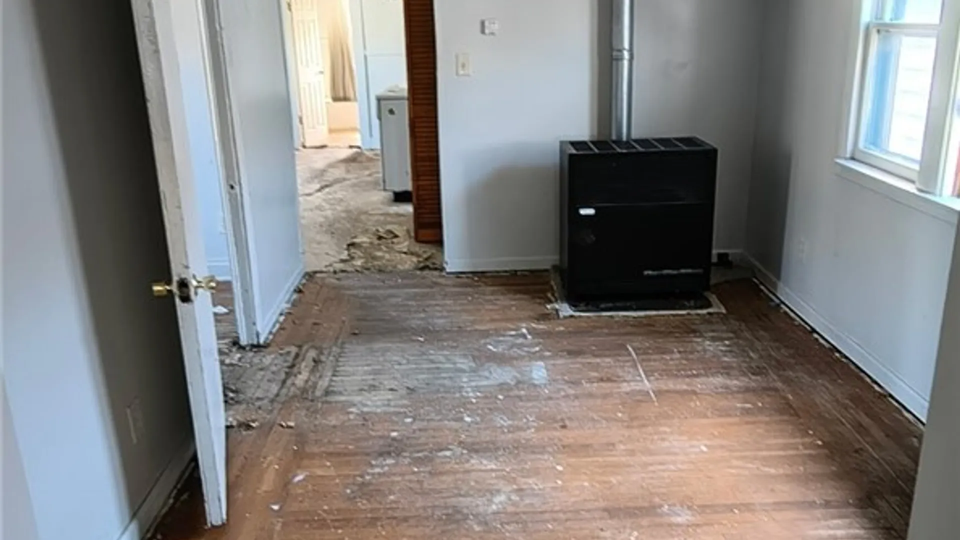 Property at 135 Schiller St, Buffalo, NY 14206 19
