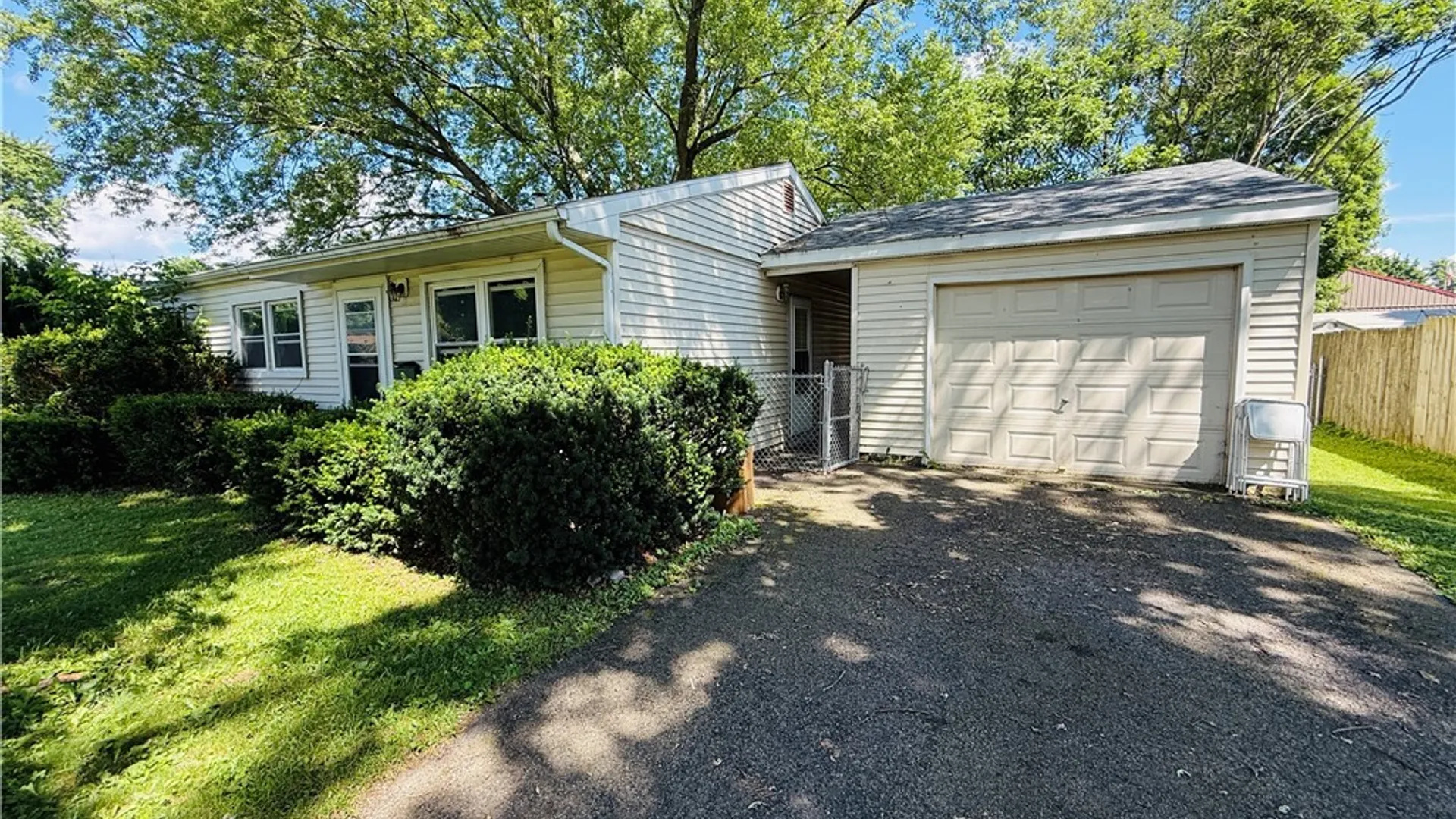 Property at 5 Woodcrest Drive, Cortland, NY 13045 5
