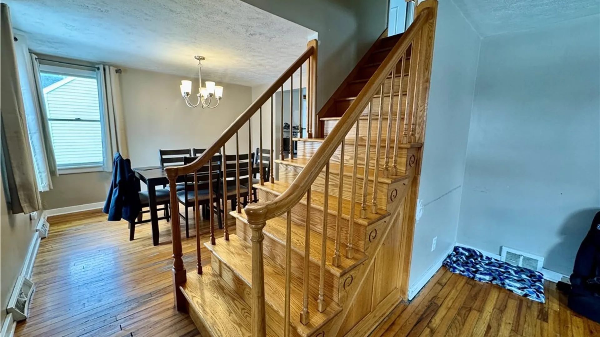 Property at 15 Woodlawn Avenue, Utica, NY 13501 12